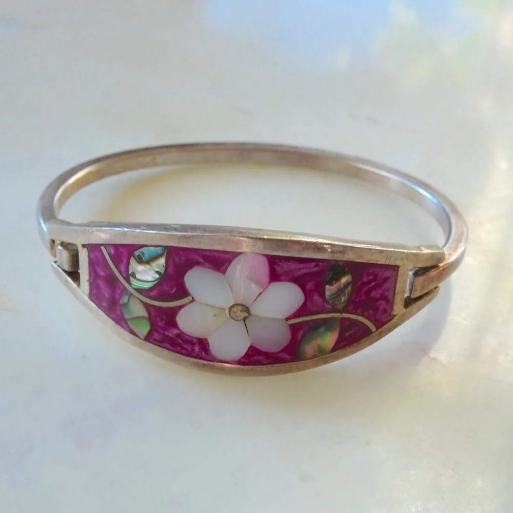 Child's Size Abalone & Mother of Pearl Cloissoné Alpaca Mexico Hinged Bracelet